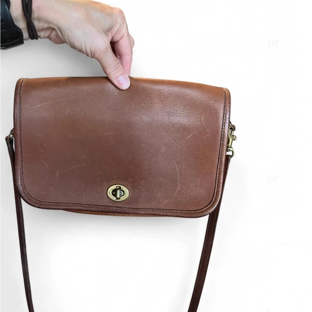 90s Coach Penny Pocket Shoulder Bag